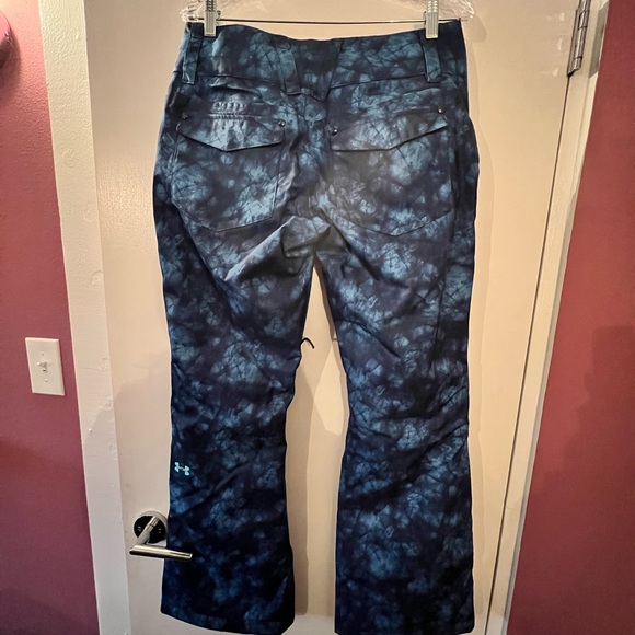 Under Armour Women’s ski/snowboard pants, size M - Picture 4 of 4
